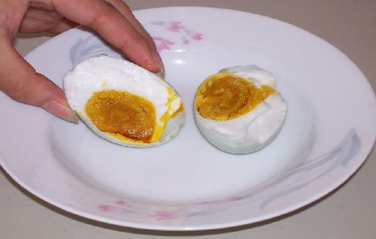 怀孕期间可以迟咸鸭蛋吗