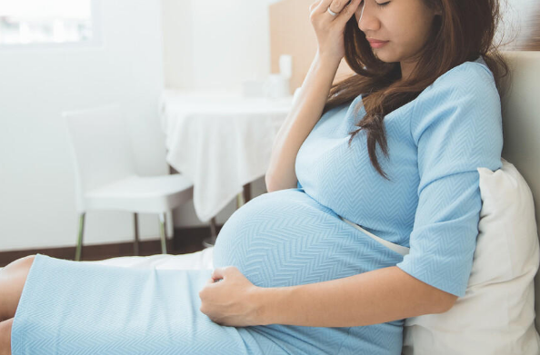 孕妇避免难产孕期该怎么做？