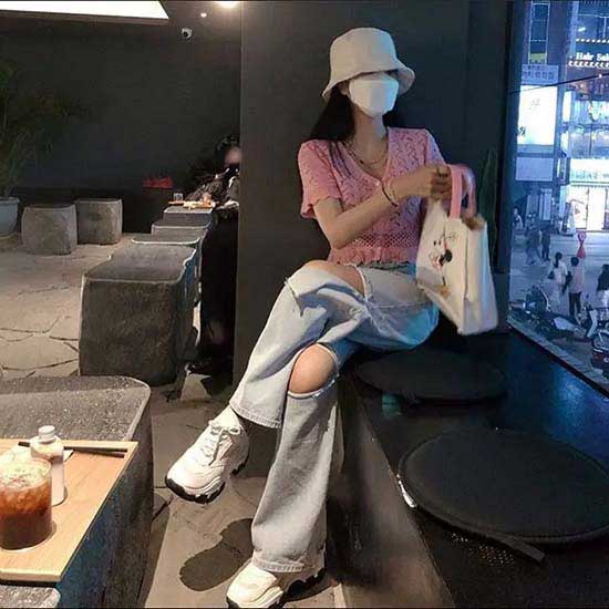 女生运动鞋搭配