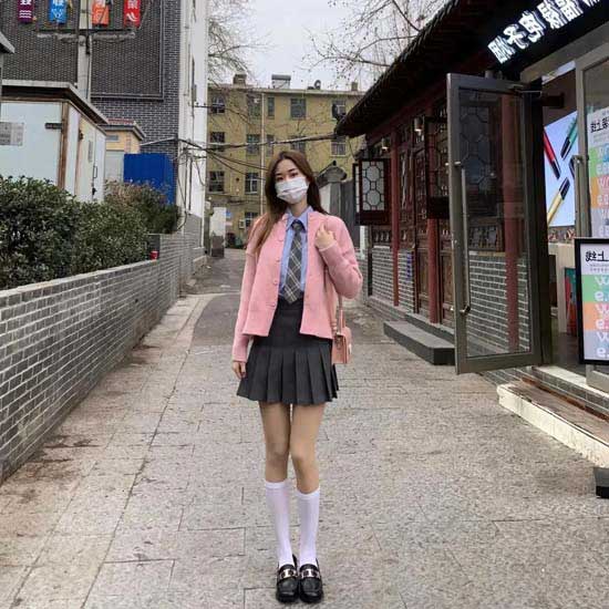 春季美女裙子穿衣搭配写真图片